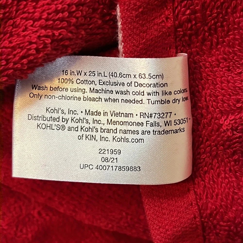 Red bath hand towels